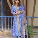 Sneha Instagram - To love and be loved is to feel the sun from both sides. @geetuhautecouture @kalasha_finejewels @clicks_by_ajay @rajesh_chinchili #loveyourself #beyou #liveinthemoment #bluesalwar #bluedress #telugu #mrnmrs #etvtelugu