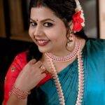 Sneha Sreekumar Instagram - ഉത്രാടദിനാശംസകൾ ❤❤❤ Mua @makeupbyanil Ornaments @parakkat_jewels Costume @anuthreadsbridalstudio 📷 @deepakplassery #onamspecial #onamvibes #marimayam #parakkat