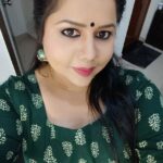 Sneha Sreekumar Instagram - Good Morning 😍😍 #shootday #marimayam #mandothari