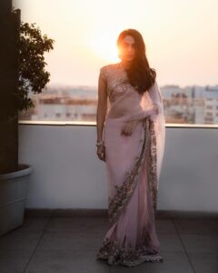 Sobhita Dhulipala Instagram - ♥️ to @manishmalhotra05 for custom making the prettiest pink saree I got to wear last night in Chennai for PS2 trailer and audio launch!
Styling by @ekalakhani @team___e 
Hmu @shraddhamishra8 
Photographs by the lovely @thestoryteller_india