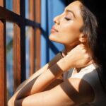 Sobhita Dhulipala Instagram – Summer is here ☀️

Swipe to see the products used to create this easy cosy sun kissed look with @SmashboxIndia 

Get your Smashbox summer favs on @MyNykaa today 👏🏻

#SmashboxIndia #Ad