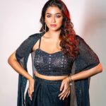 Sohini Sarkar Instagram - Grace upon Grace 🖤 . 📸 @sahil_paswan_2646_ 💄 @sanusinghroy 💇‍♀️ @karmakar.jyotsna 👗 @tamashreeroy 🔗 @socialyard_digital @sayoniroy9 . . #premierelook #black #love #sohini #abarbibahoobhijaan #gaze