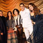 Sonakshi Sinha Instagram - @berlinale!!! WHAT and experience and SO many firsts… my first time working with this incredible bunch of people, my first time at a film festival and of course my first series!! What an overwhelming response after the screening!!! I am SO grateful this happened… thank you @reemakagti1 @zoieakhtar for trusting me with Anjali Bhaati - shes my favvvvv 😍 @itsvijayvarma #RuchikaOberoi @gulshandevaiah78 @shah_sohum @tigerbabyofficial @excelmovies Berlinale - Berlin International Film Festival