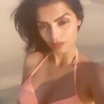 Sonali Raut Instagram - ❤️‍🔥❤️‍🔥❤️‍🔥 #travel #reels#trending #sonaliraut Dubai UAE