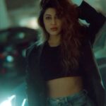 Sonarika Bhadoria Instagram - 🪐🤍 🎥 @deepak_das_photography #obsessed #trendingreel #instgramreels #reelitfeelit #obsessedsong