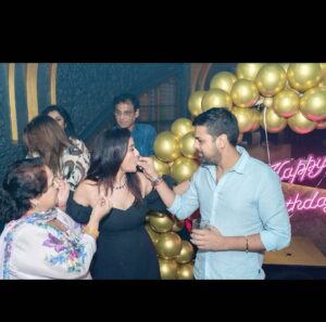 Sonia Agarwal Instagram - Thank you all for your lovely wishes ..had a wonderful and memorable one ..thanks @sos.chennai for the amazing birthday arrangements …means a lot ..lots of love❤️ #latepost #birthday2023 #love #gratitude