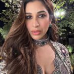 Sophie Choudry Instagram - Hosted the first ever #soulfestival2023 for my dearest @rahulgangs_ @lifestyleasiaindia at Ananta Udaipur.. Had the best time making memories with some faves❤️❤️ Also @nupurkanoiofficial thanku for the gorgeous outfit❤️❤️❤️ Styling @mohitrai assisted by @tarangagarwalofficial HMU @savleenmanchanda @ambereenyusuf Jewelery : earrings : @avior.jewels @viralmantra Necklace : @karishma.joolry Bangles : @curiocottagejewelry #anantaudaipur #lifestyleasia #travelandleisure #udaipur #makingmemories #sufinight #styleinspo #sophiechoudry #weekendvibes #mondayblues The Ananta Resort and Spa, Udaipur