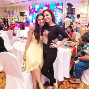 Soundarya Rajinikanth Instagram - It’s really not about how many friends you have ... it’s about the few true ones that actually matter !!! And I’ve got this one for life 🤗❤️💪🏻