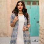 Sowmya Menon Instagram - 🦋♾️🦋 👗 @amazebyashiyajesel 📷 @cool_clicks_dxb 💄 @alsaa_beauty #skr #actorslife #shootdays