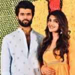 Sreeleela Instagram - ✨A morning full of smiles Started on such a positive note✨ Can’t wait to start shooting With the super chill and sweet @thedeverakonda and @gowtamnaidu garu ✨ @nagavamsi19 #SaiSoujanya @navinnooli @girishgangadharan @sitharaentertainments @fortune4cinemas #SrikaraStudios #VD12