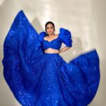 Sreemukhi Instagram – Out of blue?! 🤨
No blue it up!!! 💙✨😎

Styled by – @greeshma_krishna.k 
Style team – @stephen_styles_ 

Outfit – @abhignaakepati
Earrings – @thetrinkaholic 

PC @chinthuu_klicks 
Make up @nookesh.malla 
Hair @mahi_brand_ 

#sreemukhi #blues #styledbygkk