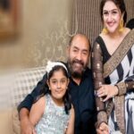 Sridevi Vijaykumar Instagram - Blessed with the best! 💗✨ . . . . . . . . . #familyfirst #mytinymoments #momsofinstagram #ourcandidlife #unpluggedparenting #dailydump #photooftheday #mydigitaldiary #lifelately #dad #daughter #mylife #myeverything #myworld #justmine