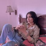 Srinda Instagram - I feel so vintage 🌹 Captured by @unnips ♥️ Unni’s wardrobe styled by me 😌