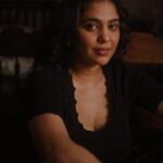 Srinda Instagram - Hi there👋🏾🖤 📸 @parvathy.prasad_ 💄 @zara___makeover