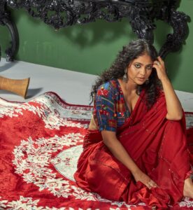 Srinda Instagram - 🌹

@medha.in 
@macsjewelry 
📸 @bickiboss 
🎨 @swaps_makeup_artistry