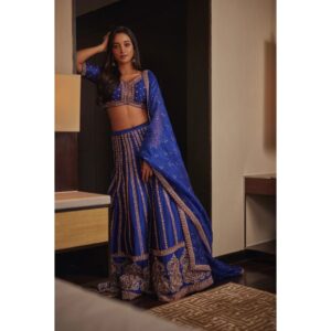 Srinidhi Ramesh Shetty Instagram - Did u say.. Mid-week blues!!🐋💙
.
.
.
.
.
.
.
.
.
.
.
.
.
.
.
Styled by - @ashwin_ash1 & @hassankhan_3
Asst by - @stylebyannapurna
Outfit - @chameeandpalak
@viralmantra
Jewellery- @houseofqc
Makeup @kiranmakeup
Hair @thrinath_nambara_
Shot by @arifminhaz
Photo Asst @thejaswitanneru