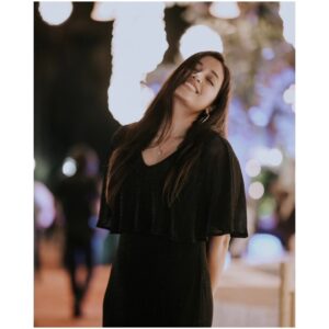 Srinidhi Ramesh Shetty Instagram - Danced till the last song 🎵 
Sweaty face, frizzy hair, tired feet & loads of beautiful memories 💌