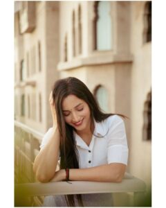 Srinidhi Ramesh Shetty Instagram - I stare. But you make me smile 🫣🤭🫠💛

📸 @abhicolorsmanyu ✨️