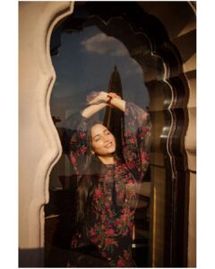 Srinidhi Ramesh Shetty Instagram - Dazed by the bright sun 🫠✨️

📸 @abhicolorsmanyu