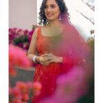Srushti Dange Instagram - & this is how I keep it simple 🌸💫 Ft. #srushtidange shot by @parvathamsuhasphotography @crearebyps MUA by @hairandmakeupbynive Designed by @sindira_by_swethaindiran Styled @swethaindiranstylist #love #instagood #fashion #photooftheday #beautiful #photography #happy #picoftheday #cute #srushtidange #like4like #travel #instagram #style #summer #instadaily #fitness #food #fun #beauty #instalike #smile #likeforlike #cookuwithcomali #ootd #instamood #cwc #cookwithcomali #cookwithcomali4 #cookwithcomaliseason4