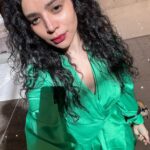 Sukirti Kandpal Instagram - When's the sun hits right and u can't decide ❤️🥰 Nainital The Lake City Of Uttarakhand India