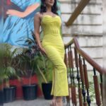 Sunny Leone Instagram - 💛 . . . Makeup: @starstruckbysl Outfit by @a.la.modebyakanksha Earrings by @thenehagoel Styled by @hitendrakapopara Fashion Team @tanyakalraaa @sarinabudathok . . #SunnyLeone #fashion #makeup #ootd #GRWM #StarStruckbySL Mumbai, Maharashtra