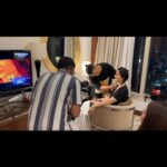 Sunny Leone Instagram - 🔊When you have to make your own narrative cause the team doesn't want the TV audio to be ON 😂 . . #SUNNYLEONE #bts #onsets #StarStruckbySL #fashionShow #funny . . @kin_vanity @jeetihairtstylist @sunnyrajani @hitendrakapopara