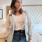 Sunny Leone Instagram - Love this jacket! Jacket by @salmonstretch Styled by @hitendrakapopara Fashion Team @tanyakalraaa @sarinabudathoki