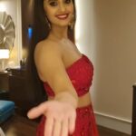 Surabhi Instagram - #Siima ready♥️💫 Dressed in💃@arka_by_divya_kanigalupula ✨️ Styled by @officialanahita ✨️ Makeup & hair by @vihana_stories ✨️ Jewellery by @kiara.jewelry ✨️ #reelitfeelit #reels #red #trending #siima2022 #10yearsofsiima #redcarpet #surofficial #surbhi #siima #reelsinstagram