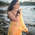 Surbhi Jyoti Instagram - 🌊🫠 . . . . . . . . 📸 @deepak_das_photography Saree @avhni_colors_with_a_twist HMU @tanyamakeoverofficial