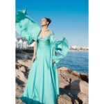 Surveen Chawla Instagram - “Let the blue sky meet the blue sea and all is blue for a time….” - Moncy Barbour Dress: @supriamunjalatelier Heels: @stevemaddenindia Jewellery: @prerto @curiocottagejewelry Styled by: @sukritigrover Styling Team: @vanigupta.23 @simrankumar19 Styling Intern @mahek_gada Shot by: @faisal_miya__photuwale #Cannes #Cannes2023