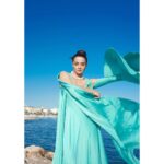 Surveen Chawla Instagram - “Let the blue sky meet the blue sea and all is blue for a time….” - Moncy Barbour Dress: @supriamunjalatelier Heels: @stevemaddenindia Jewellery: @prerto @curiocottagejewelry Styled by: @sukritigrover Styling Team: @vanigupta.23 @simrankumar19 Styling Intern @mahek_gada Shot by: @faisal_miya__photuwale #Cannes #Cannes2023