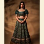 Swathishta Krishnan Instagram - For the bewitching bride-to-be! @savinidii_official ✨ Playful puff sleeves and detailed floral hand-embroidery converge across a bespoke and contrast-colored bridal lehenga choli. Radiant striped borders wrap around the arms and neckline, highlighting this wondrous design for the blushing bride-to-be. Inframe: @swathishta_krishnan Styling: @paviiiee_08 Makeup: @chisellemakeupandhair Jewellery: @mspinkpantherjewel Photography: @gilbertphotographer #lehengacholi #bridallehengas #lehenga #handembroidery #savinidiibride #bridalwear #savinidii #bride #fashion #wedding #bridal #southindianweddings #bridetobe #onlineshopping #bridallehenga #ethnicwear #designer #weddinginspiration #designerwear #bridalfashion #bridaldress #fashiondesigner #intricatedesign #lehengas #chennaidesigner #southindianbride