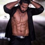 Thakur Anoop Singh Instagram - Hustle now emerge victorious later! #Mondaymotivation