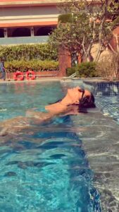 Tuhina Das Instagram - Escaping the summer heat ☀️ 

#doobey #pooldays #poolwear #summerchill #tuhinadas