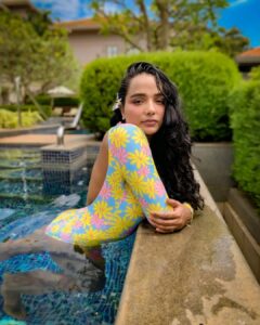 Tuhina Das Instagram - Dreaming of this perfect pool day! 

#throwback #summer #poolwear #tuhinadas