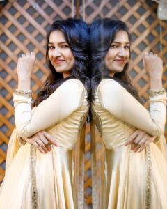 Vani Bhojan Instagram - ❤️ 👗- @studio149 📸 - @arunprasath_photography