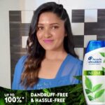 Vani Bhojan Instagram - If you have long hair, you know that it’s not easy to manage, especially when dandruff keeps coming back! And if like me, you’ve tried different home remedies for dandruff - sticky oils, mixes with unpleasant smells, pich pichy pastes - then I know you need something with no more hustle. As you all know Neem has been an integral part of our culture and is said to have anti-fungal and cleansing properties - the NEW #HeadAndShouldersNeem by @headandshouldersindia is here to the rescue. Now you too, can wear your long hair open and part it to any side, showing off those scalp lines bravely! #HeadAndShouldersNeem #antidandruffshampoo