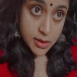 Veena Nair Instagram - தமிழ் லவ் yeppidimaaa....🤣🤪😂poli dialogue #reelskerala #reelstamil #reelsthamilsong❤️ #reelsviral #reelsvideo #reelsmakeup #reelindia❤️❤️ #reelstofeelit #reelstofeelit❤❤ #reeltamil #reelkrofeelkro❤️ #tamil #tamilinsta #tamilcinema
