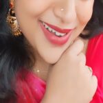 Veena Nair Instagram - Poy sollathum neeye kathale❤️#reelsishttam #reelskerala #reelstamil #reelstoreels #reelsinstagram #reelsthelungu #reelsthamilsong❤️ #reelkerofeelkero #reelsmakeup #reelsinsta