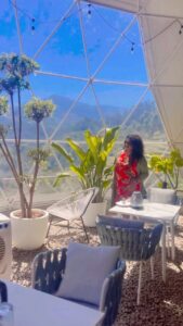 Veena Nair Instagram - Beautiful place are almost alive,  when u visit them,you can feel there breaths. @luxeglamp_ 🥰😍😘
