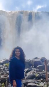 Veena Nair Instagram - Aakhoshippin ❤️❤️❤️❤️
Enjoy every second ❤️❤️❤️🥰🥰🥰💃💃💃💃
🎥 @sarathlibu108  Chettan aadyamAyi Nalla oru video yeduthu thannu. Cngrtz mrchettan💝❤️