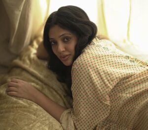 Veena Nandhakumar Instagram - Photo @flying_asplif_ 
Dress @akeekastore 
Hair @ashna_aash_