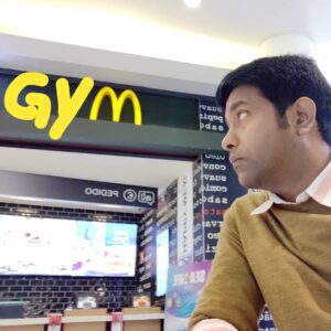 Vennela Kishore Instagram - No gym so make ur own gym. 
#McWorkout