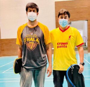 Vennela Kishore Instagram - @rahulr_23 posing with unforced errors ka undisputed badshah

#squadminton 🤟