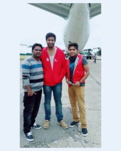 Vennela Kishore Instagram - Cargo plane pic ki charter plane expression😝 
#throwbackthree 

@thagubothramesh 
@naveenneni