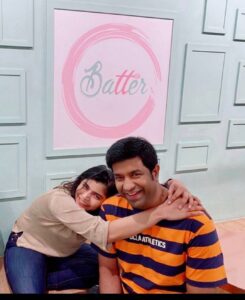 Vennela Kishore Instagram - Happy Happy Birthday My dearest Guardian Angel @chinmayisripaada .. wishin you loads of happiness 🤗🤗 

#Bangaaram❤️