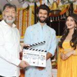 Vijay Deverakonda Instagram – 12.

@gowtamnaidu @sreeleela14 @anirudhofficial @nagavamsi19 #SaiSoujanya @navinnooli @girishgangadharan @sitharaentertainments @Fortune4Cinemas #SrikaraStudios