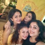 Vimala Raman Instagram - Yellow Yellow Yayy 💛😎🏆🥳🧿 . . . #aboutlastnight #ipl #csk #chennaisuperkings #iplfinal #ipl2023 #cricketlovers #sports #finals #cricket #funtimes #friends #love #actor #actress #vimalaraman
