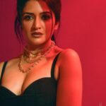 Vimala Raman Instagram - @vimraman 🔥 Shot by @prachuprashanth ✨ .. .. Styled by Thoorigaikabilan ✨ .. .. Makeup @makeupibrahim ✨ .. .. Hair @hairstylists_vijayaraghavan ✨ .. .. Shot at @vybn_studio ✨ .. .. #chennaifashion #chennaimodel #she #detail #gameoftones # #portraits #faceshots #prachuprashanth #prashunprashanth #prashunprashanthsridhar #chennaifashion #chennaimodel #she #experimentalfashion #pastels #tones #gameoftones #prashunprashanthsridhar #prashunprashanth #chennaifashionphotographer #chennaifashionphotography #chennaicommercialphotographer Chennai, India